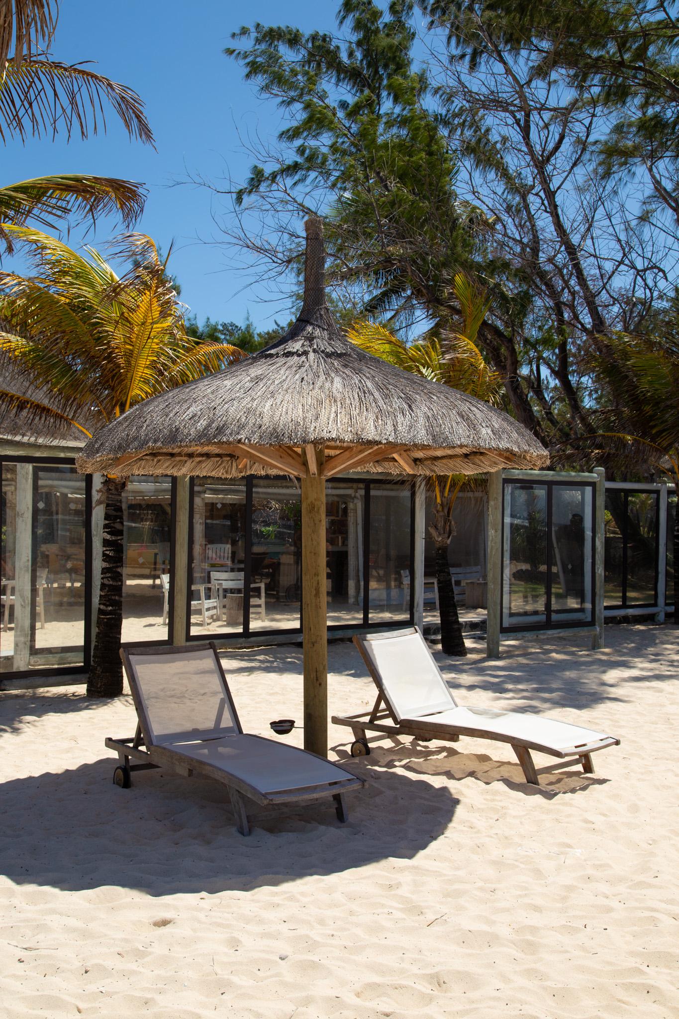Friday Attitude Hotel Trou d'Eau Douce Exterior photo