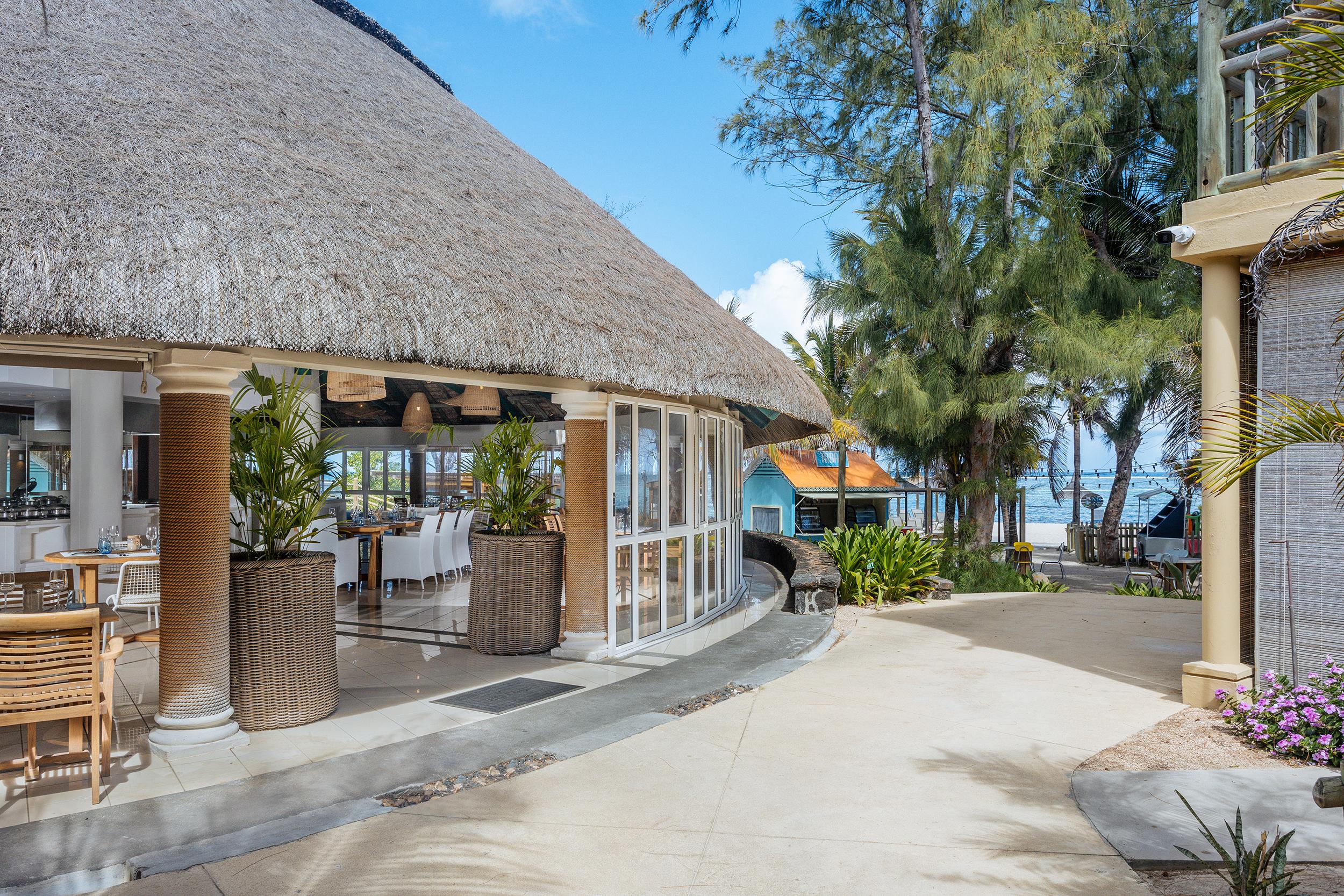 Friday Attitude Hotel Trou d'Eau Douce Exterior photo