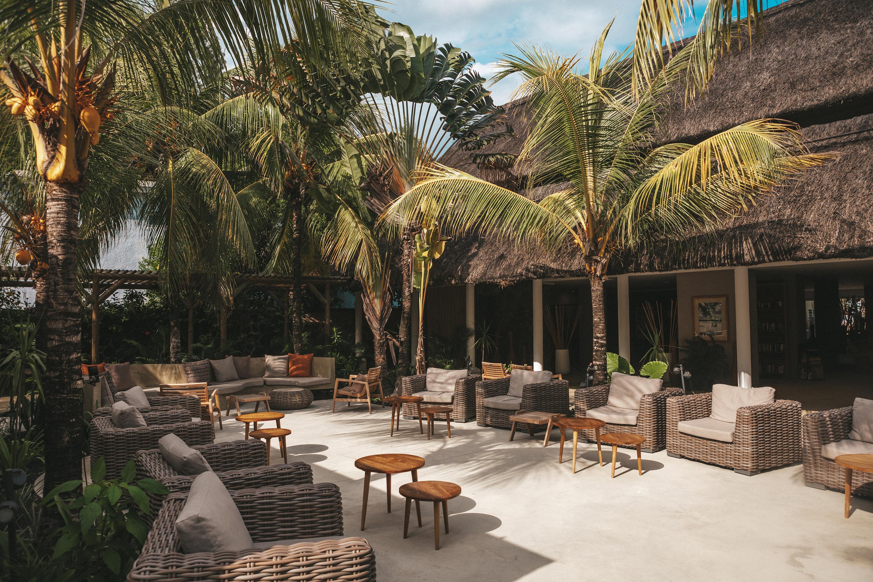 Friday Attitude Hotel Trou d'Eau Douce Exterior photo