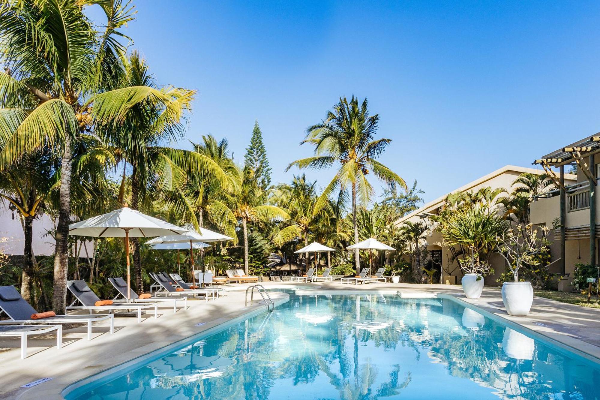 Friday Attitude Hotel Trou d'Eau Douce Exterior photo